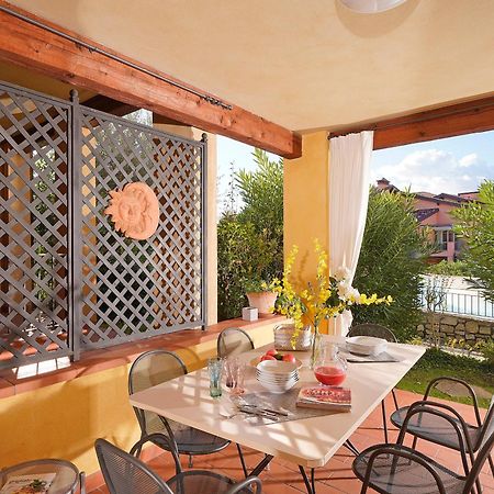 Borgo Del Torchio - Gardagate Leilighet Manerba del Garda Eksteriør bilde